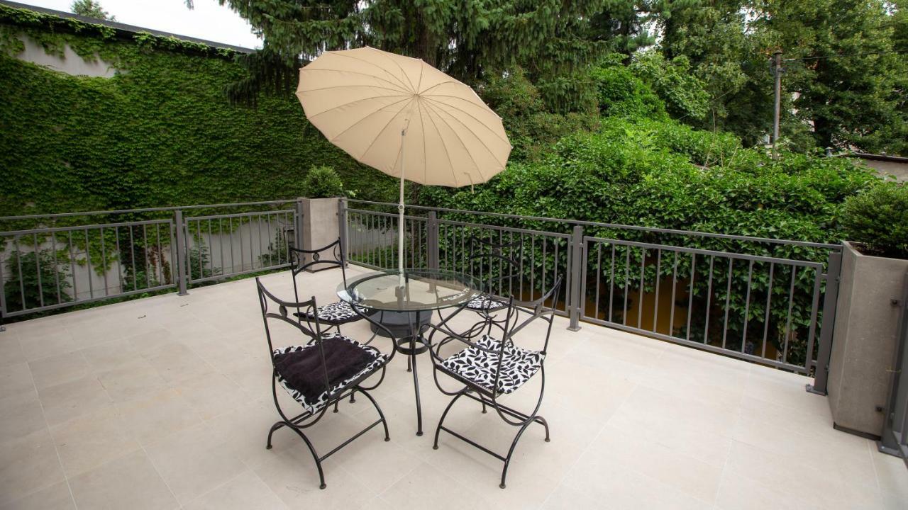 City Apartments Green Oasis リュブリャナ エクステリア 写真