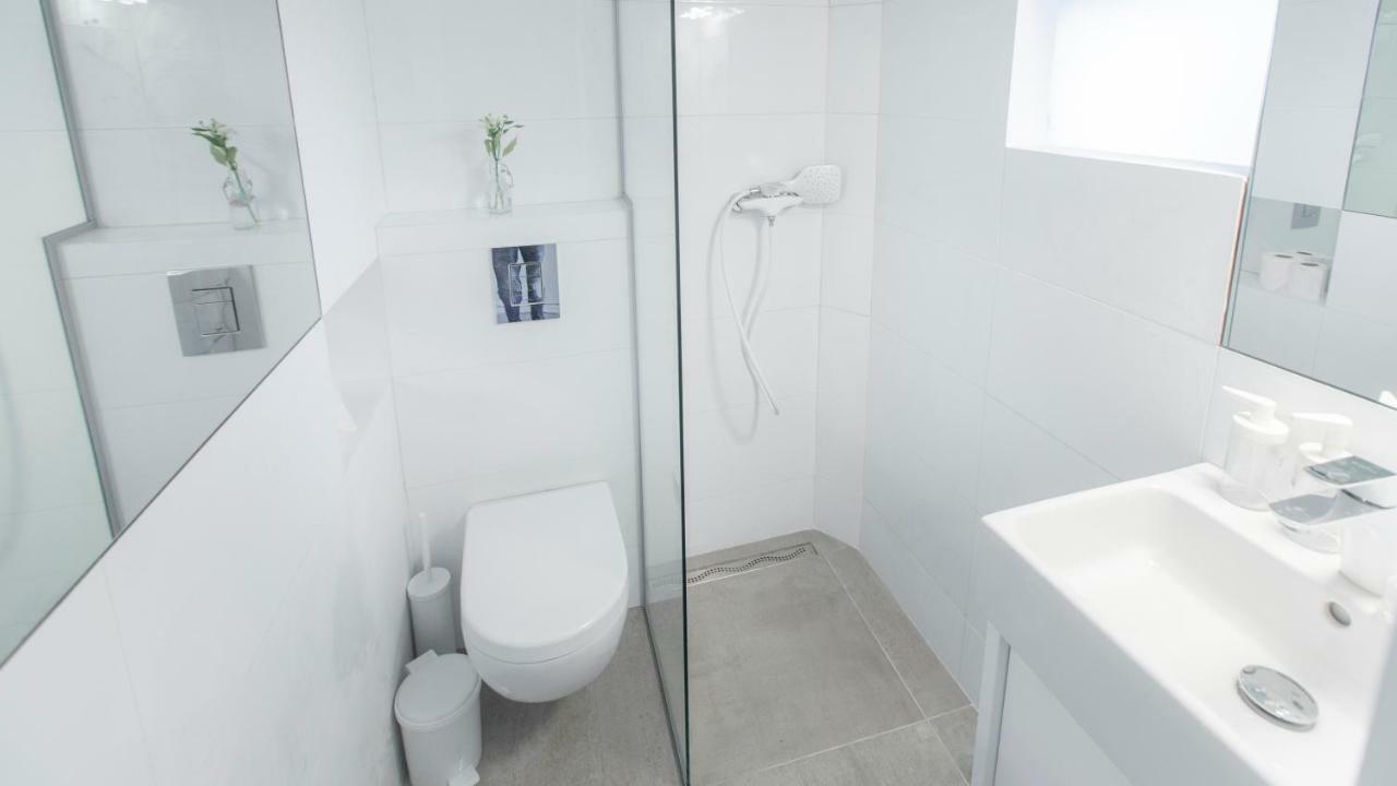 City Apartments Green Oasis リュブリャナ エクステリア 写真